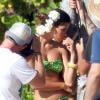 Exclusif - Le mannequin brésilien Raica Oliveira lors d'une séance photo pour "Victoria's Secret" à Hawaii, le 28 juin 2013.