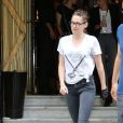 Kristen Stewart quittant son hôtel à Paris le 2 juin 2013