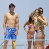 Rafael Nadal en charmante compagnie lors de ses vacances avec ses amis, au large d'Ibiza le 28 juin 2013