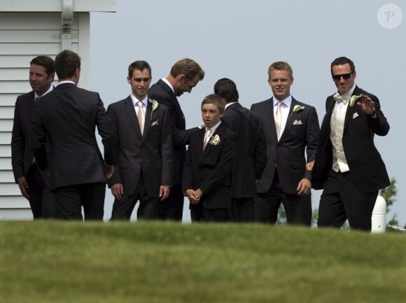 La star de de 24 Heures chrono Elisha Cuthbert a épousé la star de hockey Dion Phaneuf lors d'une cérémonie qui s'est déroulée samedi 6 juillet, sur l'Île-du-Prince-Edouard, dans l'est-canadien.