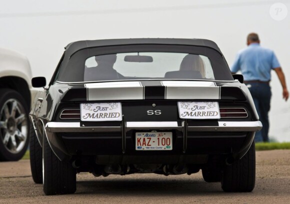 La star de de 24 Heures chrono Elisha Cuthbert a épousé la star de hockey Dion Phaneuf lors d'une cérémonie qui s'est déroulée samedi 6 juillet, sur l'Île-du-Prince-Edouard, dans l'est-canadien.