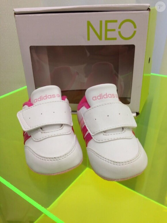 NEO, le label d'Adidas a offert cette paire de baskets pour enfants à Gracie, la soeur de Selena Gomez.