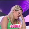 Sonja pleure dans la quotidienne de Secret Story 7 sur TF1 le lundi 8 juillet 2013