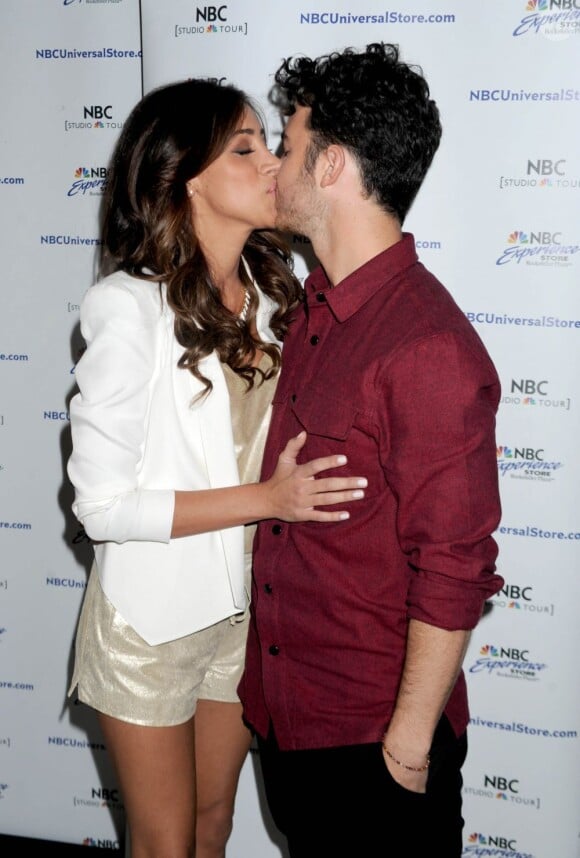 Kevin Jonas et Danielle Deleasa, très amoureux, en avril 2013 à New York.