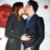 Doux baiser pour Kevin Jonas et son épouse Danielle, en février 2013 à New York.
