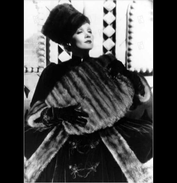Marlene Dietrich dans "L'Impératrice rouge" de Josef von Sternberg, 1934.