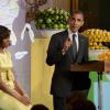 Barack Obama et son épouse Michelle Obama lors de la soirée Kids State Dinner, à la Maison-Blanche, organisée pour récompenser 50 jeunes américains dans le cadre du concours anti-obésité Healthy Lunchtime Challenge, le 9 juillet 2013.