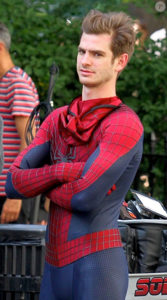 Andrew Garfield sur le tournage de The Amazing Spider-Man 2 à New York le 22 juin 2013.