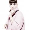 Liv Tyler la joue rétro pour The Edit de Net-A-Porter
