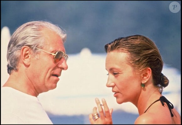 Jean Poiret et sa femme Caroline Cellier sur le tournage de L'Année des méduses, en 1984 à Saint-Tropez