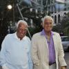 Jean-Paul Belmondo et son ami Charles Gérard au Sporting d'été de Monte-Carlo le 13 juillet 2013 pour la finale du Million Dollar Super 4.