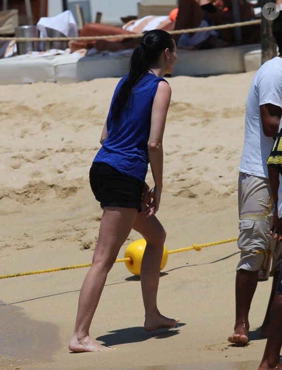 Matthew Perry s'est offert une sortie en scooter des mers en compagnie d'une amie le 12 juillet 2013 à Cabo San Lucas