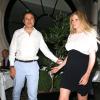David Walliams et le top hollandais Lara Stone vont dîner au restaurant à Londres, le 16 juillet 2013.