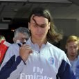 Zlatan Ibrahimovic quitte son hôtel pour aller s'entraîner avec le PSG à Stockholm le 22 juillet 2013