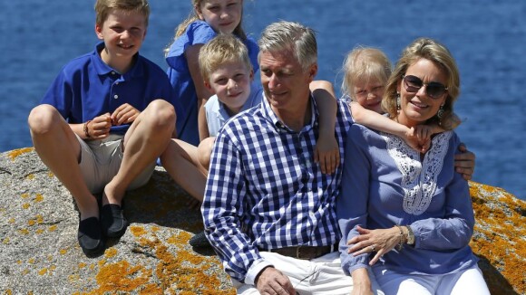 Philippe et Mathilde de Belgique : Grand bleu sur l'Île d'Yeu avec leurs enfants