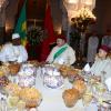 Le roi Mohammed VI du Maroc présidait, avec son fils le prince héritier Moulay El Hassan et son frère le prince Moulay Rachid, un iftar à l'occasion  de la Fête du Trône au palais royal à Casablanca le 30 juillet 2013. Le président du Sénégal Macky Sall était convié à sa table.