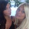 Nabilla et Caroline Receveur s'amusent sur le tournage d'Hollywood Gilrs 3