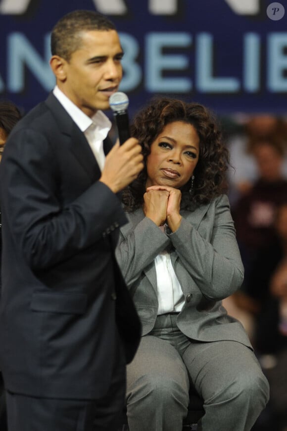 Barack Obama et Oprah Winfrey à Manchester aux Etats-Unis, le 9 décembre 2007.