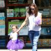 Jennifer Garner emmène sa fille Seraphina à son cours de danse à Pacific Palisades, le 9 août 2013.