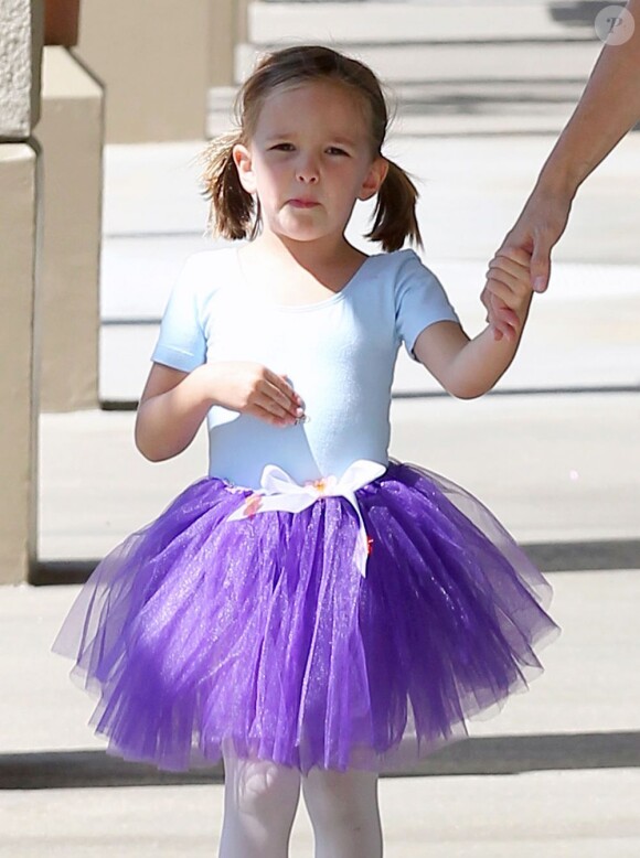 Jennifer Garner emmène sa fille Seraphina à son cours de danse à Pacific Palisades, le 9 août 2013.