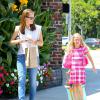 Jennifer Garner et sa fille Violet dans les rues de Brentwood, le 9 août 2013.