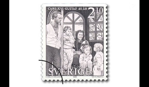 Timbre à l'effigie du roi Carl XVI Gustaf de Suède pour ses 40 ans, en famille, en 1986.