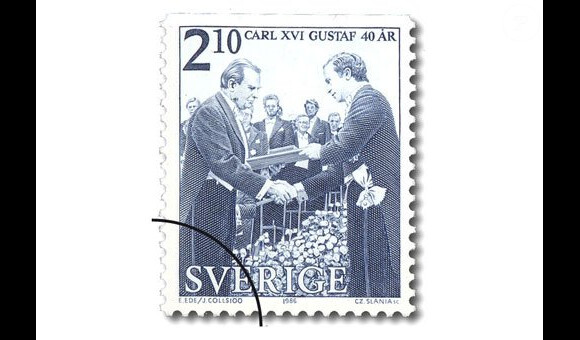 Timbre de 1986 à l'effigie du roi Carl XVI Gustaf de Suède pour ses 40 ans.