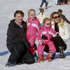 Le prince Friso en famille avec Mabel, Luana et Zaria le 19 février 2011 à Lech am Arlberg.