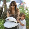 Kourtney Kardashian fait du shopping avec ses enfants Mason et Penelope à Calabasas, le 29 juin 2013