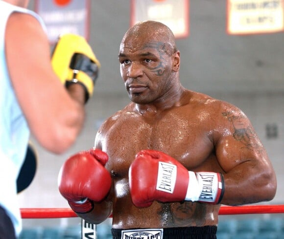 Mike Tyson s'entraîne à Washington le 7 juin 2005.