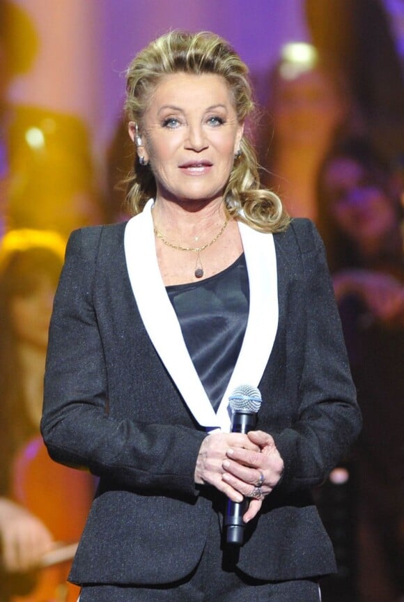 La chanteuse Sheila à la 28e édition des Victoires de la Musique, au Zenith de Paris, le 8 février 2013.