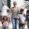 La sublime Heidi Klum, son compagnon Martin Kirsten et les enfants Lou, Leni, Henry et Johan de sortie shopping à Los Angeles, le vendredi 23 août 2013.