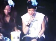 MTV VMA 2013 : Rihanna, malicieuse, joue un vilain tour à sa voisine !