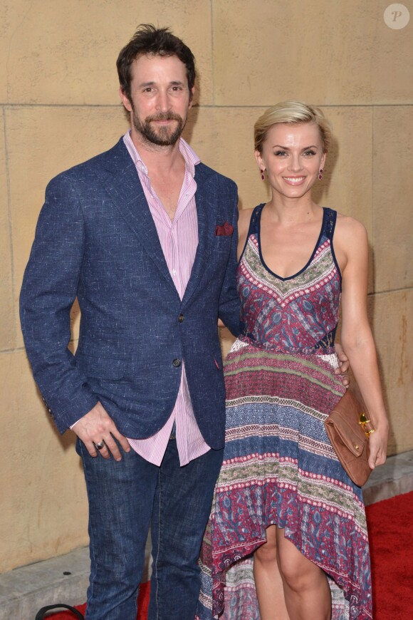 Noah Wyle et sa compagne Sara Wells à la première du film "Snake and Mongoose". A Los angeles, le 26 août 2013.
