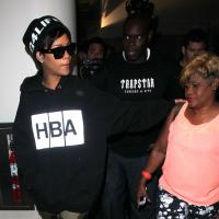Rihanna : Avec sa mère et son petit frère Rajad pour la fin des vacances