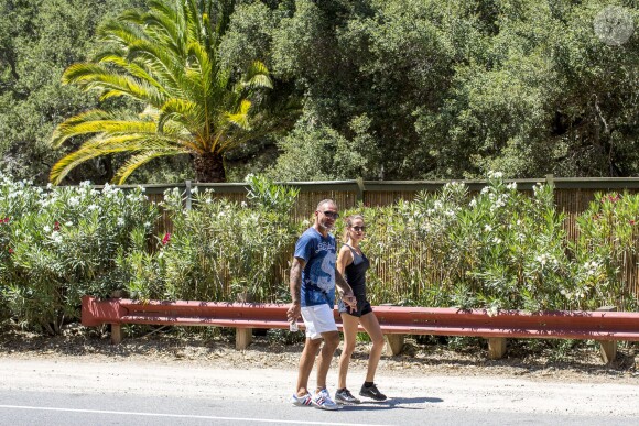 Exclusif - Christian Audigier et Nathalie Sorensen ont fait une marche de 25 kilomètres à travers le magnifique Canyon de Topanga, le 25 août 2013.