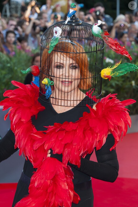 Marina Ripa di Meana fantasque à la cérémonie d'ouverture de la 70e Mostra de Venise, le 28 août 2013.