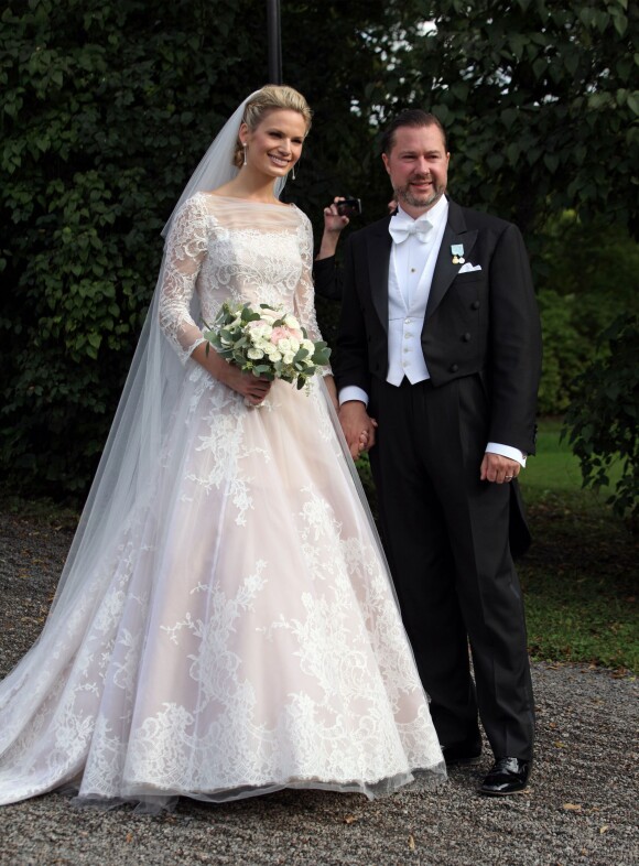 Vicky Andren et Gustaf Magnuson - Mariage de Gustaf Magnuson (fils de la soeur du roi Carl XVI Gustaf de Suède) et Vicky Andren au château d'Ulriksdals à Stockholm, le 31 août 2013.