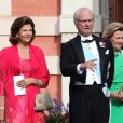 La reine Silvia de Suède, le roi Carl XVI Gustaf de Suède, la reine Sonja de Norvège - Mariage de Gustaf Magnuson (fils de la soeur du roi Carl XVI Gustaf de Suède) et Vicky Andren au château d'Ulriksdals à Stockholm, le 31 août 2013.