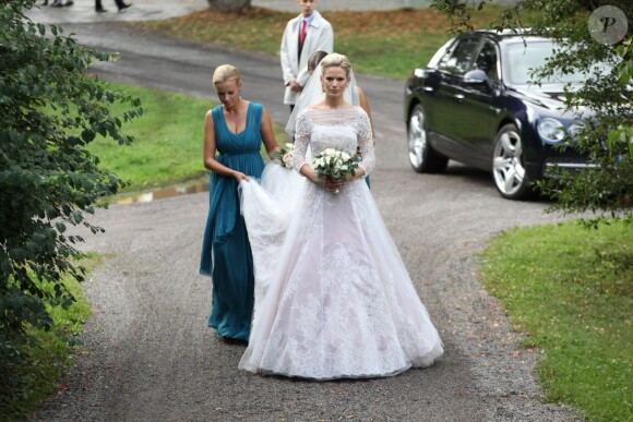 Vicky Andren - Mariage de Gustaf Magnuson (fils de la soeur du roi Carl XVI Gustaf de Suède) et Vicky Andren au château d'Ulriksdals à Stockholm, le 31 août 2013.