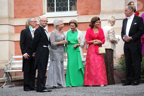 Tord Magnuson, le roi Carl XVI Gustaf de Suède, la princesse Christina de Suède, la reine Sonja de Norvège, la reine Silvia de Suède - Mariage de Gustaf Magnuson (fils de la soeur du roi Carl XVI Gustaf de Suède) et Vicky Andren au château d'Ulriksdals à Stockholm, le 31 août 2013.