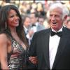 Jean-Paul Belmondo et Barbara Gandolfi lors du 64e festival de Cannes, le 18 mai 2011.