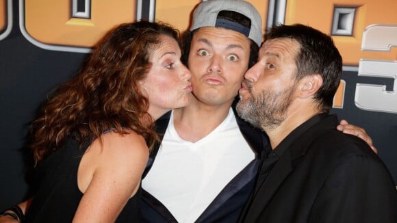 Kev Adams : Roi de la grimace pour le lancement de la 3e saison de ''SODA''