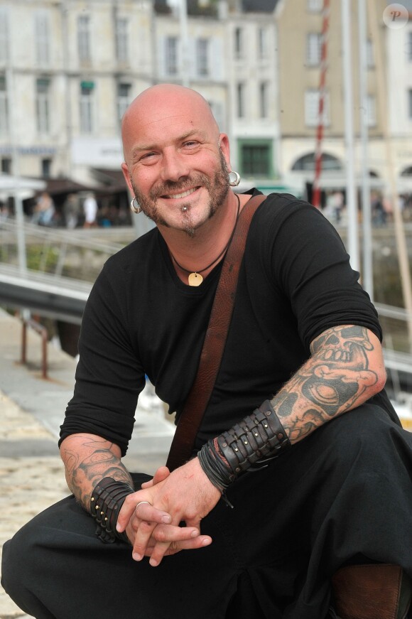 Le candidat de 'The Voice 2', Luc Arbogast, invité du 15e Festival de la Fiction TV de La Rochelle. Le 12 septembre 2013.