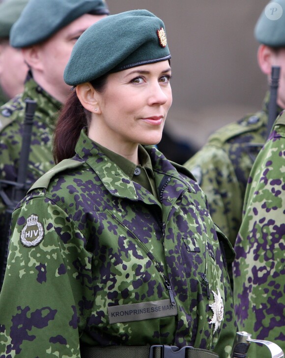 La princesse Mary de Danemark lors du 60e anniversaire de la Garde nationale, le 1er avril 2009