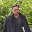 Exclusif - Brad Pitt avec sa nouvelle coupe de cheveux bien dégagée sur les côtés sur le tournage de son dernier film "Fury" à Londres, le 14 septembre 2013.