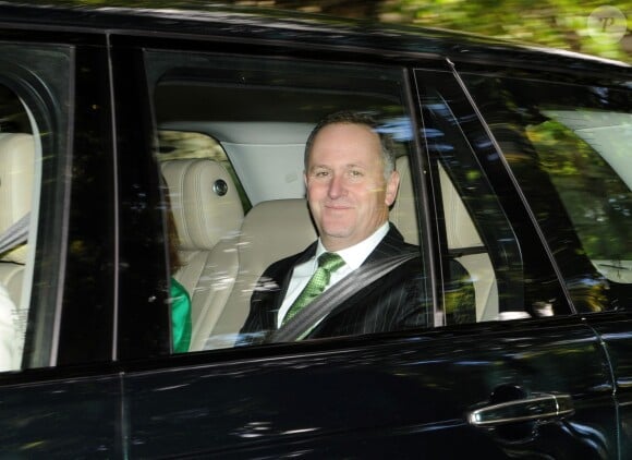 John Key, premier ministre de Nouvelle-Zélande, a assisté avec sa famille à la messe en l'église Crathie de Balmoral avec la famille royale le 22 septembre 2013