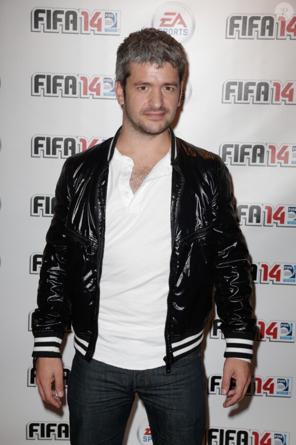 Grégoire lors de la soirée de lancement de FIFA 14 à la Gaîté lyrique à Paris le 23 septembre 2013.