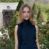 Natalia Vodianova arrive au Musée Rodin pour assister au défilé Christian Dior printemps-été 2014. Paris, le 27 septembre 2013.