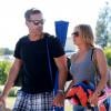 Eddie Cibrian a assisté au match de football de son fils Mason avec sa femme LeAnn Rimes et son ex-femme Brandi Glanville, à Los Angeles, le 28 septembre 2013.